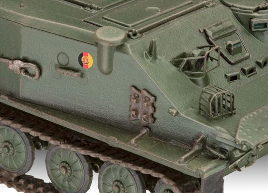 Сборная модель 1/72 бронетранспортер BTR-50PK ex Toxso Revell 03313