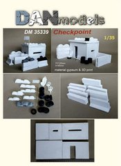 DAN Models 35339 1/35 checkpoint model, plaster