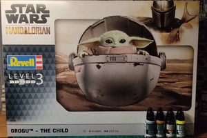 The Mandalorian: The Child. Огляд, повна збірка та фарбування моделі по Star Wars від Revell.