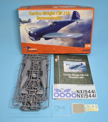 Збірна модель 1/48 винищувач Curtiss-Wright CW-21A Demonstrator DW 48049
