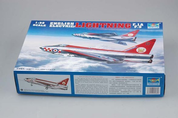 Сборная модель 1:32 самолет English Electric (BAC) Lightning F.1A/F.3 Trumpeter 02280