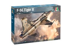 Збірна модель 1/48 багатоцільовий винищувач F-5E Tiger II Italeri 2827