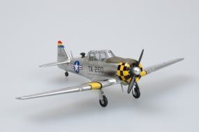Збірна модель 1:72 літак T6G Texan Advanced Trainer Aircraft Hobby Boss 80233