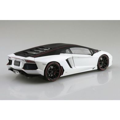 Сборная модель 1/24 автомобиля' 14 Lamborghini Aventador Pirelli Edition Aoshima 06121