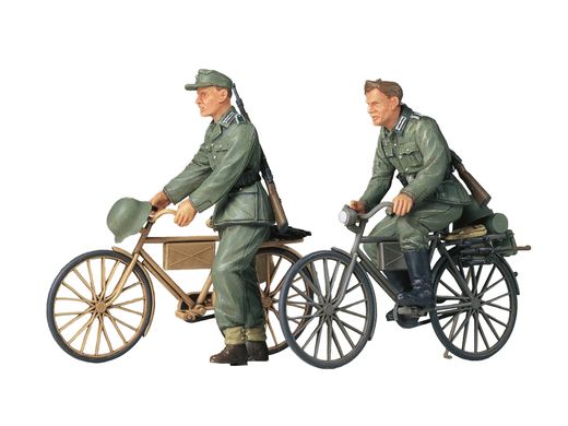 Збірна модель 1/35 німецькі солдати з велосипедами похідний набір Tamiya 35240