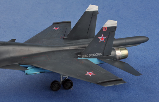 Збірна модель літак 1/72 Su-34 Fullback fighter-bomber Trumpeter 01652