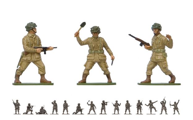 Assembled model 1/32 figure US paratroopers WWII Airfix A02711V