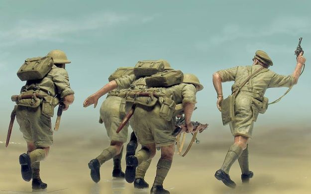 Figures 1:35 British Infantry in Action (North Africa 1941-1943). Battles in the Desert. Set of 2 MASTER BOX 3580