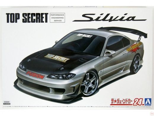 Prefab model 1/24 car Nissan Silvia S15 TopSecret Aoshima 05874