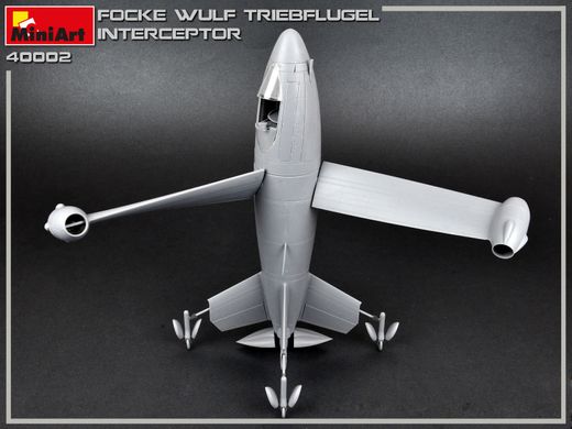 Сборная модель 1/35 Прототип перехватчик Focke-Wulf Triebflügel MiniArt 40002
