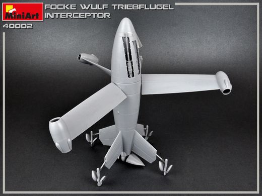 Сборная модель 1/35 Прототип перехватчик Focke-Wulf Triebflügel MiniArt 40002