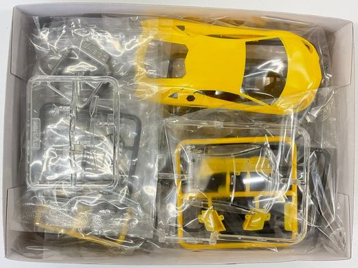 Збірна модель 1/32 автомобіль Snap Kit Lamborghini Aventador S Pearl Yellow Aoshima 06346