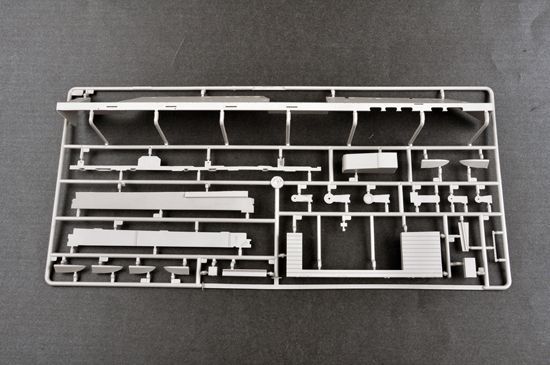 Assembly model 1:350 ship USS Constellation CV-64 Trumpeter 05620