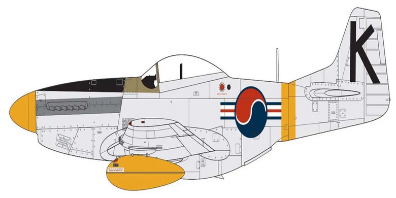 Сборная модель 1/72 американский истребитель F-51D Mustang Airfix A02047A
