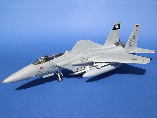 Збірна модель 1/48 літак McDonnell Douglas F-15C Eagle Tamiya 61029