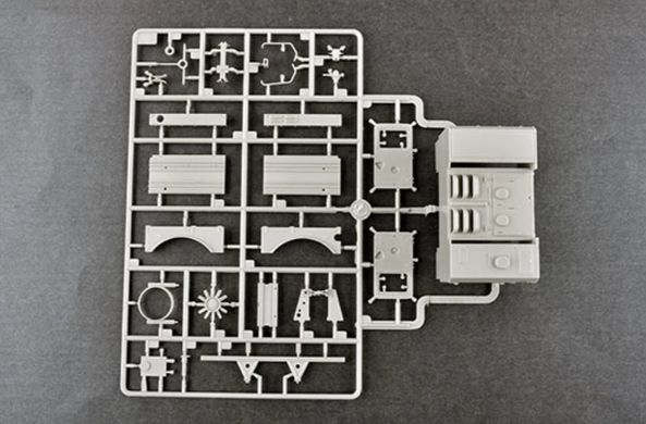 Збірна модель 1/35 ПЗРК 3S60 launcher of 3K60 BAL/BAL-Ele Coastal Missile Complex Trumpeter 01052