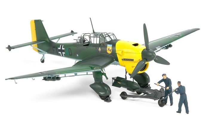 Збірна модель 1/48 літак Junkers Ju 87B-2 Stuka w/Bomb Loading Set Tamiya 37008