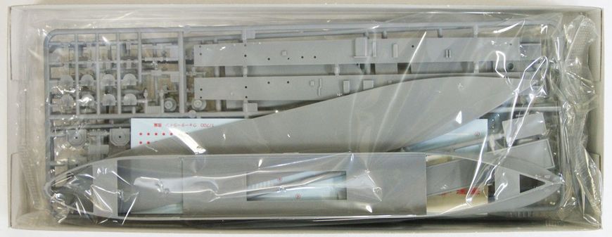 Збірна модель 1/700 японський авіаносець Unyo Water Line Series Aoshima 04522