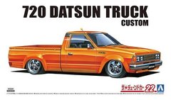 Prefab model 1/24 car 720 Datsun Truck Custom '82 Nissan Aoshima 05840