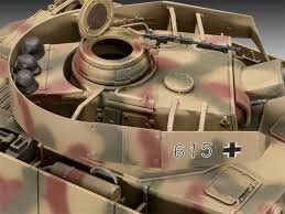 Сборная модель немецкого танка Panzer IV Ausf. H Revell 03333