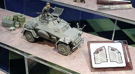 Сборная модель 1/35 Sd.Kfz. 222 Leichter Panzerspähwagen (4x4) Tamiya 35270