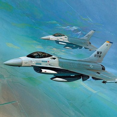 Assembled model 1/144 aircraft F-16 Fighting Falcon Academy 12610