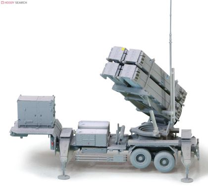Assembled model 1/72 "Patriot" air defense system Patriot PAC-3 Launching Station Aoshima 009956