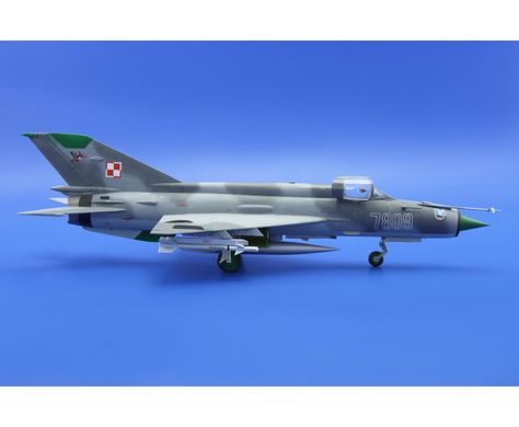 Збірна модель 1/48 літак MiG-21MF ProfiPack Edition Eduard 8231