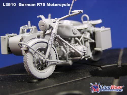 Assembled model 1/35 motorcycle BMW R75 Lion Roar L3510