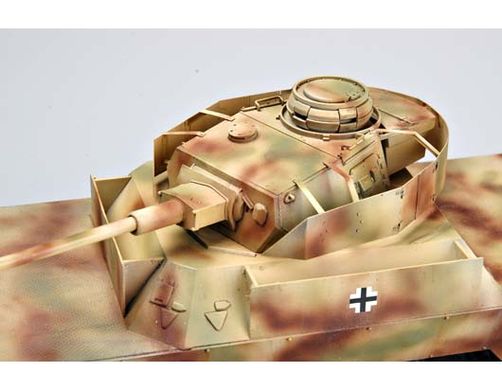 Assembled model 1/35 German armored platform Panzerjagerwagen vol. 2 Trumpeter 00369