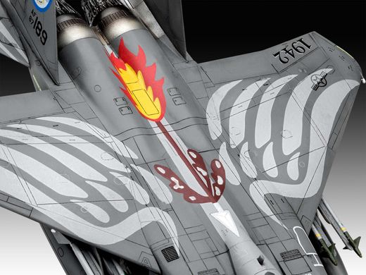 Сборная модель 1/72 самолет F-15E Strike Eagle Revell 03841