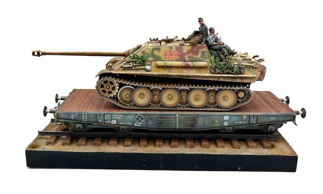 Готовая диорама 1/35 Немецкая САУ Jagdpanther 1102002