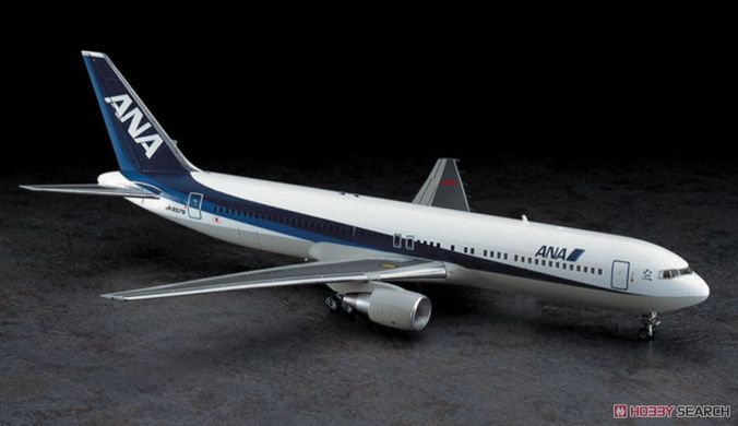 Сборная модель 1/200 самолет Boeing B767-300 ANA Hasegawa 10706