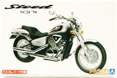 Сборная модель 1/12 мотоцикл Honda NC26 Steed VSE '96 w/Custom parts Aoshima 06268