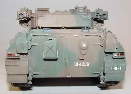 Сборная модель 1/35 боевая бронированная машина наземных сил самообороны типа 89 Trumpeter 00325
