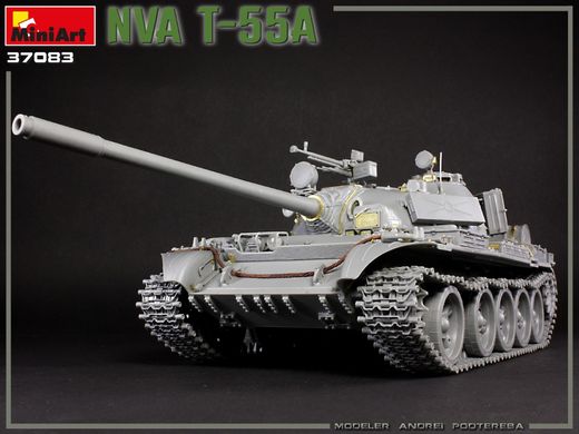 Збірна модель 1/35 танк NVA T-55A MiniArt 37083
