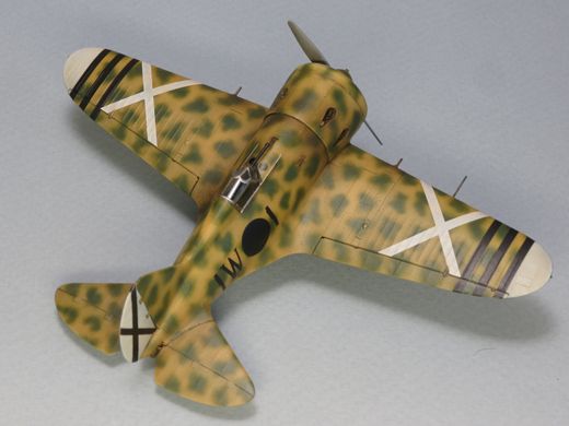 Prefab model 1/72 airplane Polikarpov I-16 Type 5 In the Sky of Spain Clear Prop! CP72023