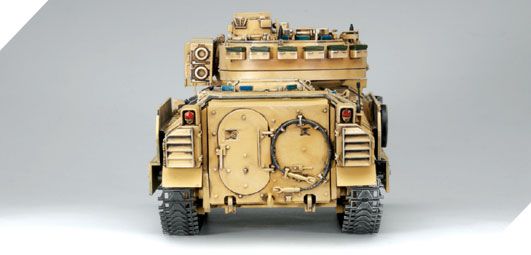 Збірна модель 1/35 Бойова машина M2A2 Bradley OIF Academy 13205