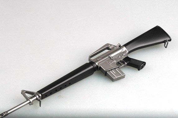 Масштабна колекційна модель 1/3 гвинтівка M16A1 Easy Model 39103