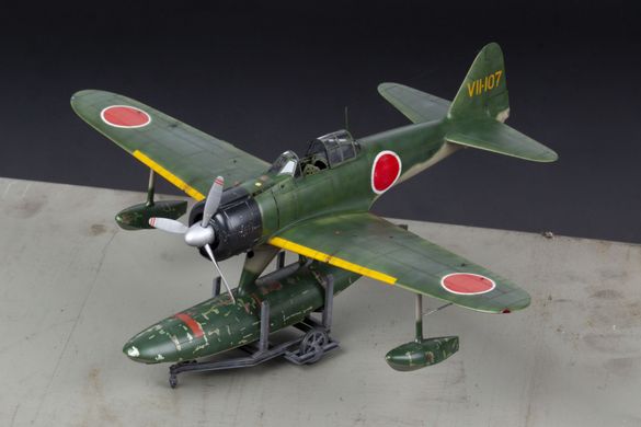 Assembled model 1/48 aircraft Rufe Limited Edition / Dual Combo / A6M2-N Zero Eduard 11171