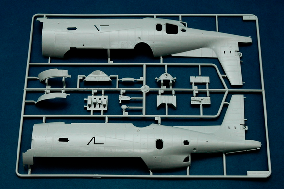 Сборная модель самолет 1/32 Grumman TBM-3 Avenger Trumpeter 02234