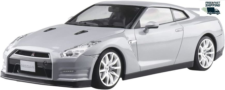 Збірна модель 1/24 автомобіль попередньо пофарбований Nissan R35 GT-R 2014 Silver Aoshima 06243