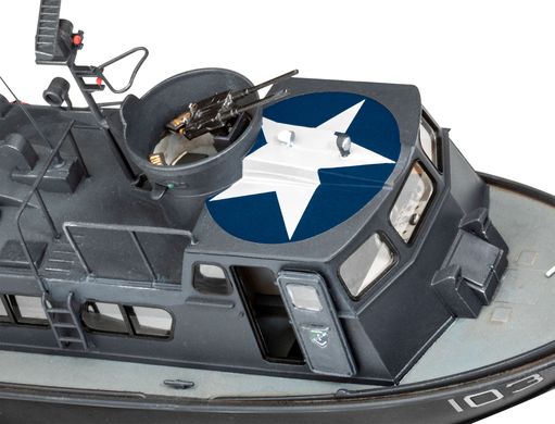 Assembled model 1/72 US Navy Swift Boat Mk. I Revell 05176