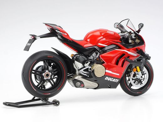 Assembled model 1/12 motorcycle Ducati Superleggera V4 Tamiya 14140