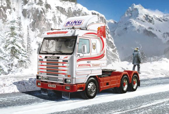Сборная модель 1/24 грузовой автомобиль Scania Streamline 143H 6x2 Italeri 3944