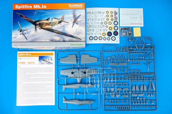 Сборная модель 1/48 самолет Spitfire Mk.Ia ProfiPACK edition Eduard 82151