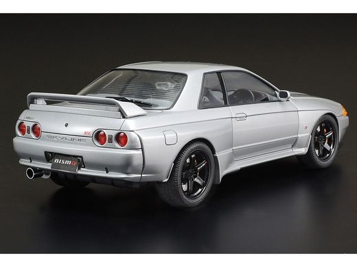 Збірна модель 1/24 автомобіля Nissan Skyline GT-R NiSMO Custom Tamiya 24341