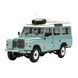 Сборная модель 1/24 автомобиля station wagon Land Rover Series III LWB Revell 07047