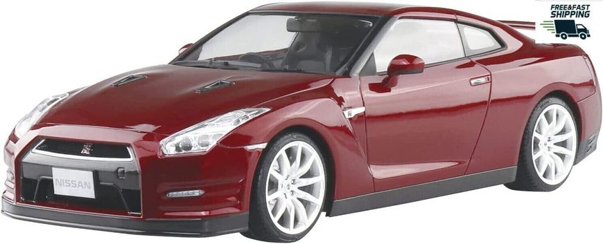 Pre-painted model 1/24 car Nissan R35 GT-R 2014 Red Aoshima 06245