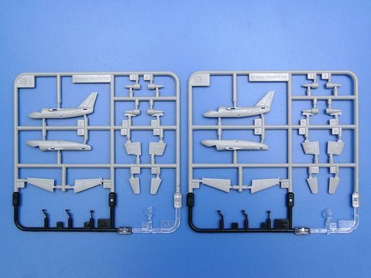Збірна модель 1:350 корабель U.S.S Nimitz CVN68 Aircraft Carrier 1975 Trumpeter 05605